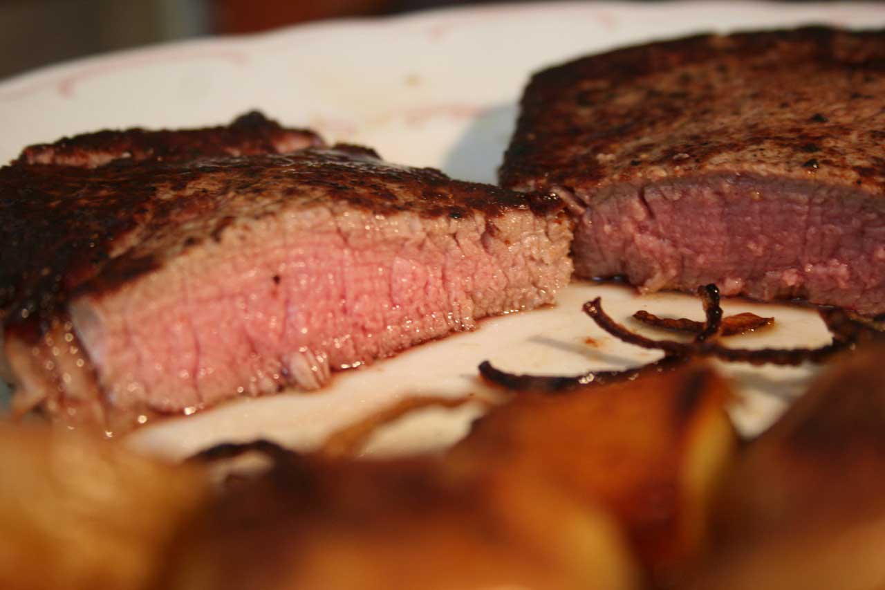 Garstufe "medium" beim Fleisch und Steaks - Grillen.io