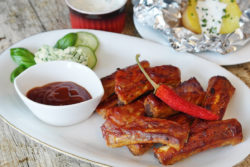 Diese Marinade für Spare Ribs aus dem Smoker ist eine Wucht